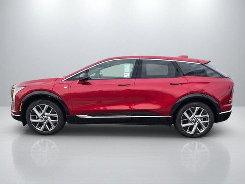 New 2026 Cadillac Optiq Luxury 1 RWD image 8