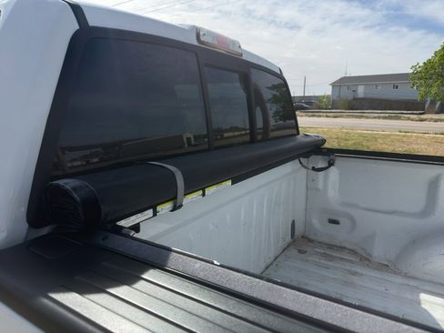 Used 2014 Ford F150 FX4 w/ Equipment Group 402A Luxury AWD/4WD image 6