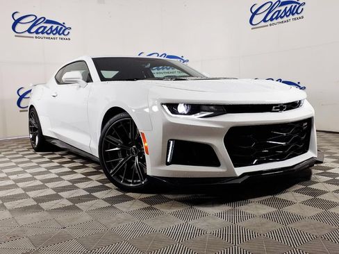 Used 2024 Chevrolet Camaro ZL1 RWD image 1