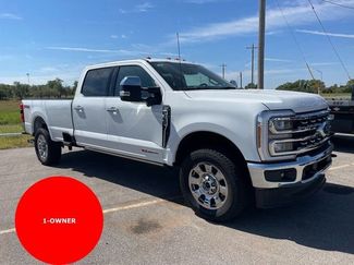 Used 2025 Ford F350 Lariat w/ Lariat Ultimate Package video 2