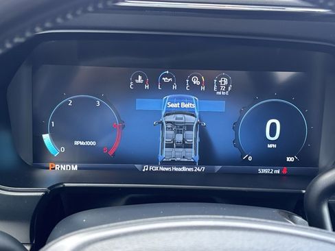 Used 2023 Ford F350 Lariat w/ Chrome Package image 32