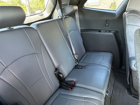 Used 2022 Buick Enclave Premium image 20