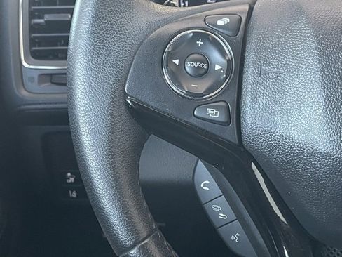 Certified 2022 Honda HR-V EX-L image 12