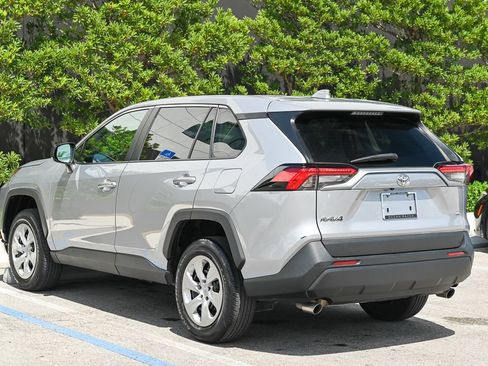 Used 2024 Toyota RAV4 LE FWD image 6