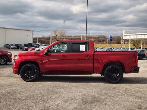 Used 2024 Chevrolet Silverado 1500 RST w/ Z71 Off-Road Package image 4