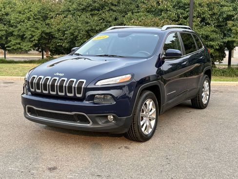 Used 2014 Jeep Cherokee Limited AWD/4WD image 3