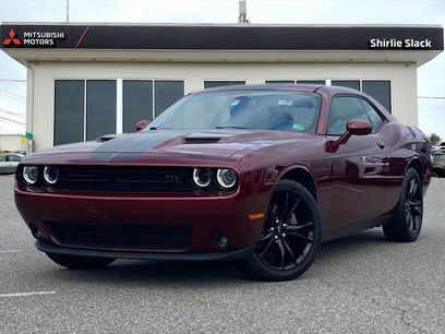 Used 2018 Dodge Challenger R/T w/ Blacktop Package