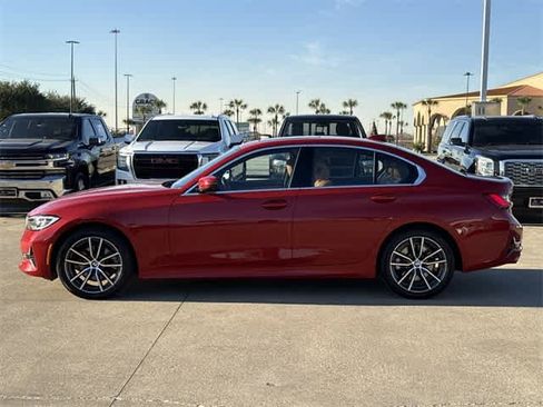 Used 2019 BMW 330i xDrive Sedan w/ Premium Package image 3