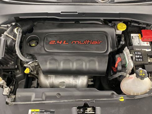 Used 2022 Jeep Compass Trailhawk w/ Sun and Sound Group AWD/4WD image 28