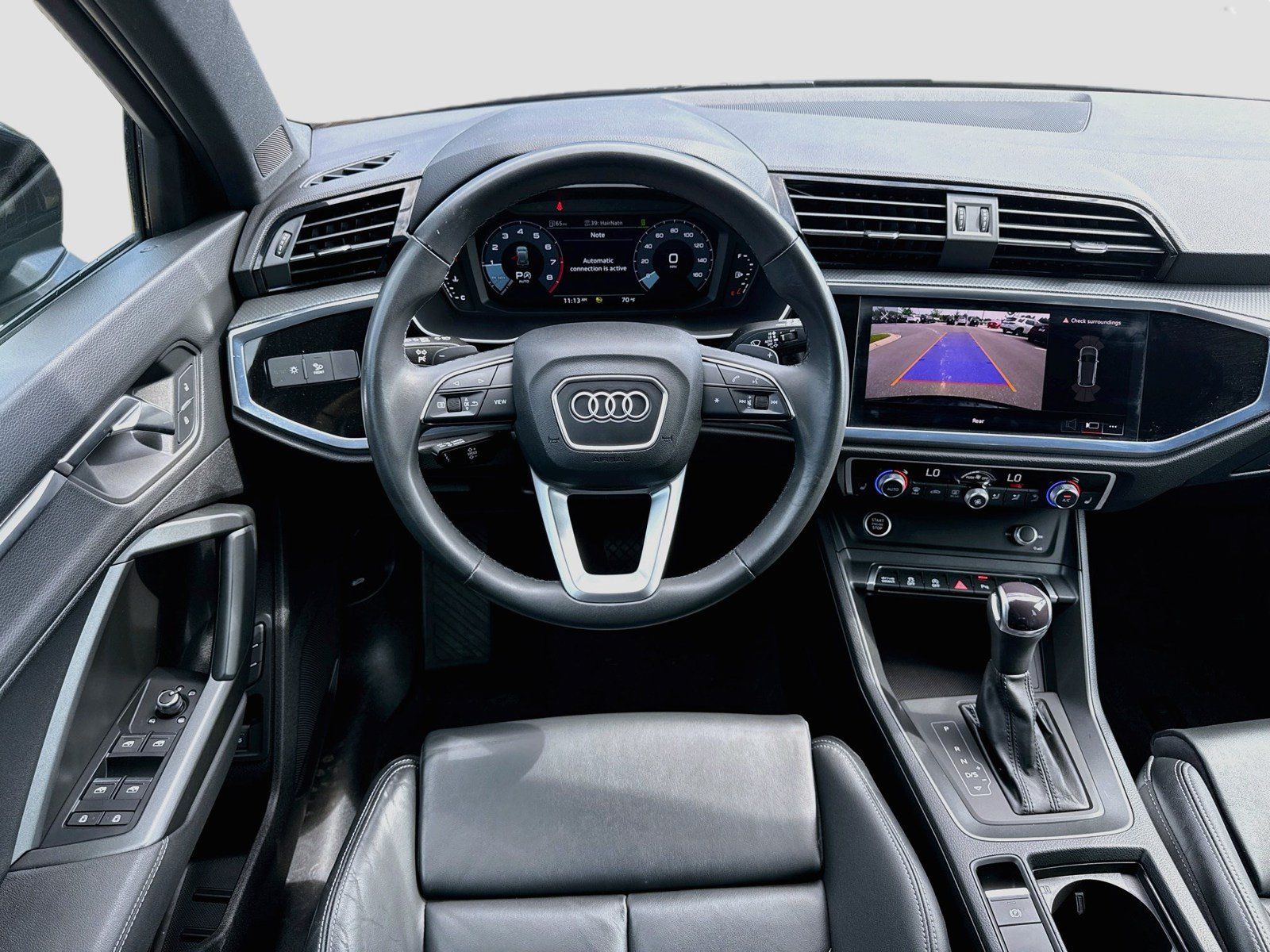 Used 2023 Audi Q3 2.0T Premium w/ Black Optic Sport Package AWD/4WD image 23