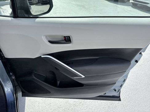 Used 2023 Toyota Corolla Cross L FWD image 42