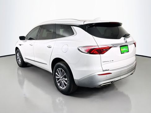 Used 2023 Buick Enclave Essence FWD image 7