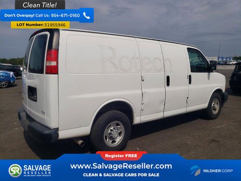Used 2017 Chevrolet Express 2500 RWD image 4