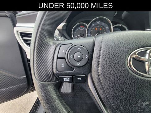 Used 2015 Toyota Corolla LE FWD image 20