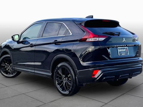 Used 2022 Mitsubishi Eclipse Cross LE AWD/4WD image 12