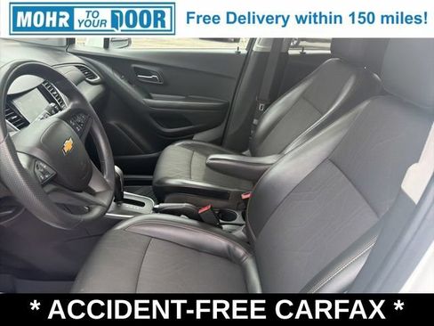 Used 2022 Chevrolet Trax LT FWD image 13