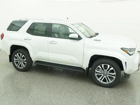 New 2025 Toyota 4Runner Limited AWD/4WD image 27