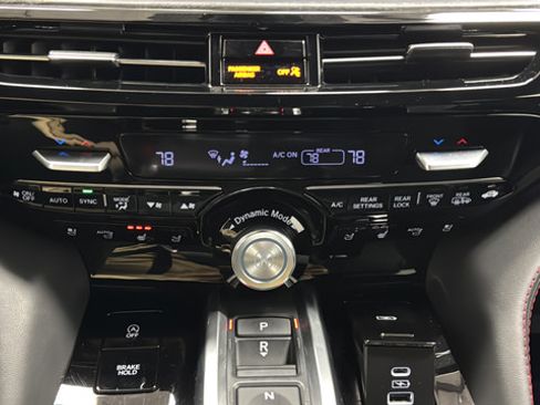 Used 2023 Acura MDX Type S AWD/4WD image 18