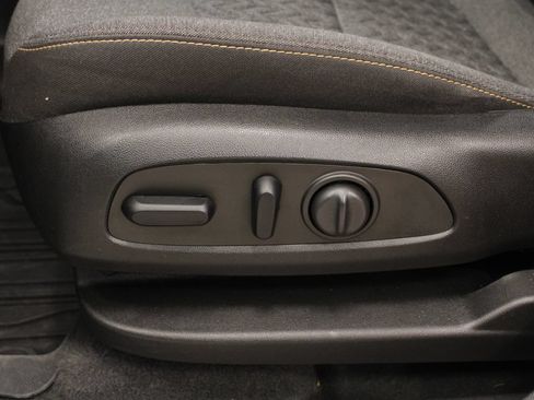 Used 2023 Chevrolet Equinox LT w/ LPO, Floor Liner Package AWD/4WD image 12