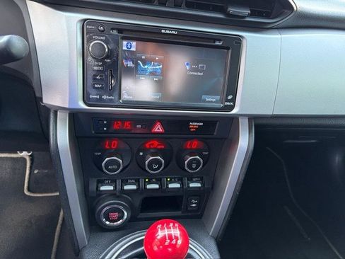 Used 2013 Subaru BRZ Limited w/ Popular Pkg 2C image 27