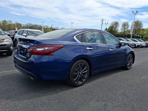 Used 2017 Nissan Altima 2.5 SR FWD image 8