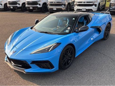 Used 2023 Chevrolet Corvette Stingray Premium Conv w/ Z51 Performance Package RWD image 24