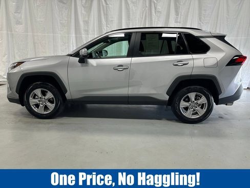 Used 2025 Toyota RAV4 XLE w/ Convenience Package AWD/4WD image 4