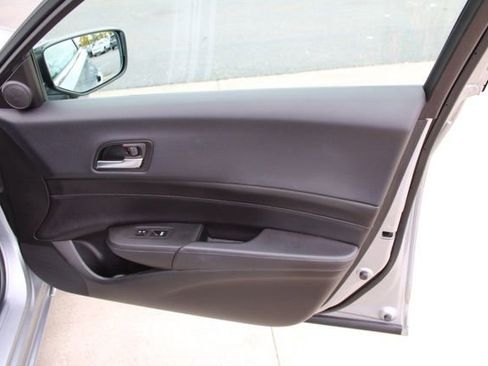 Used 2019 Acura ILX image 20