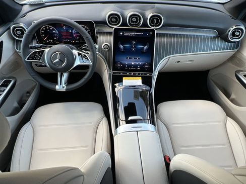 New 2026 Mercedes-Benz GLC 300 4MATIC image 22