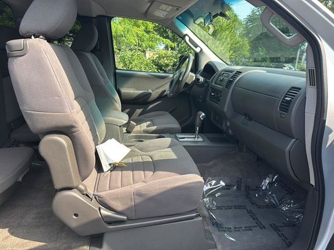 Used 2012 Nissan Frontier S w/ S Preferred Pkg RWD image 20