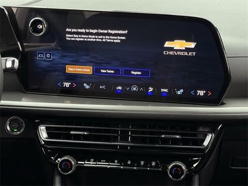 New 2026 Chevrolet Traverse LT image 15