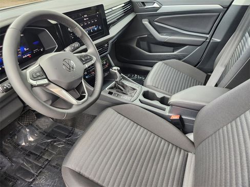 New 2025 Volkswagen Jetta S image 13