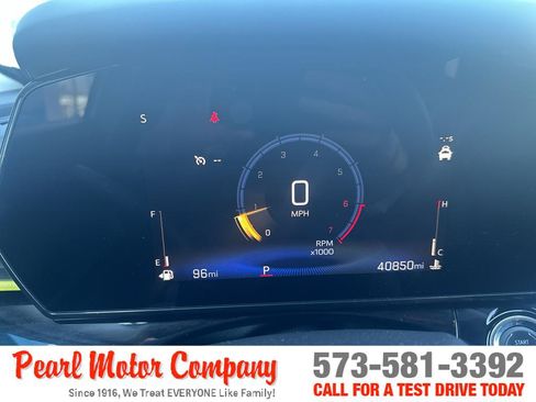 Certified 2024 Chevrolet Trax ACTIV w/ Sunroof Package FWD image 12