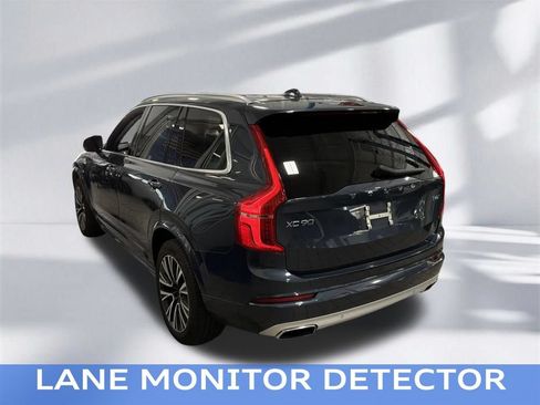 Used 2020 Volvo XC90 T6 Momentum AWD/4WD image 7