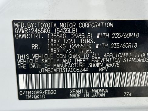 Certified 2026 Toyota bZ FWD image 28