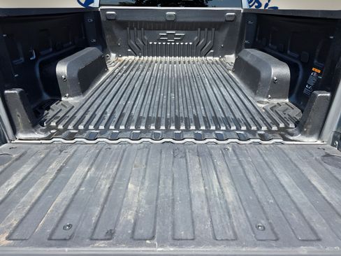 Used 2024 Chevrolet Silverado 1500 LT AWD/4WD image 14