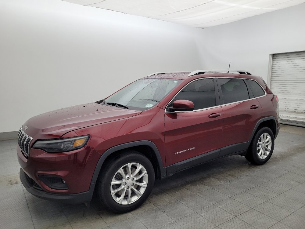 Used 2019 Jeep Cherokee Latitude w/ Popular Appearance Group FWD image 2