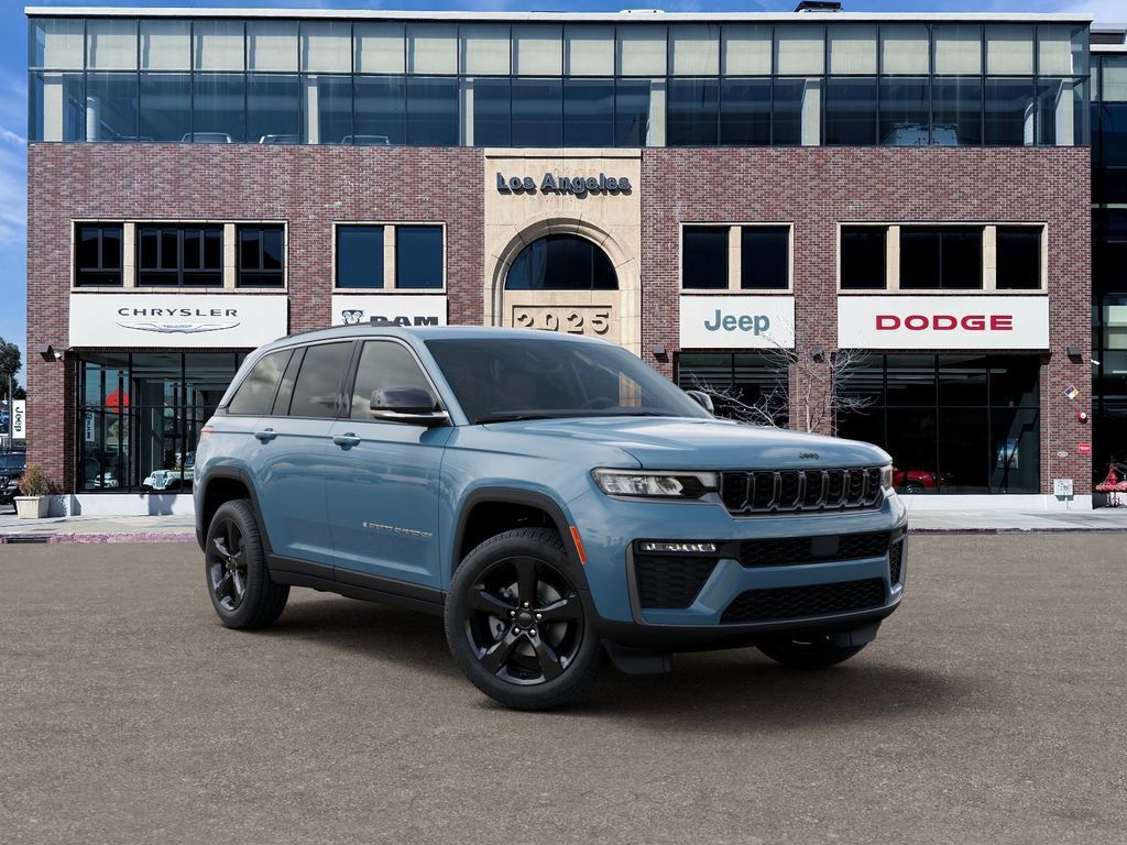 New 2026 Jeep Grand Cherokee Limited w/ Limited Altitude Package AWD/4WD image 5