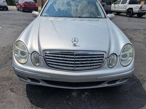 Used 2006 Mercedes-Benz E 500 4MATIC Sedan image 7