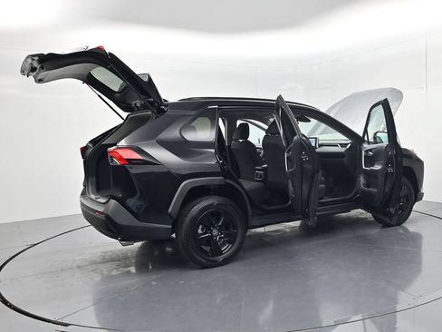 Used 2024 Toyota RAV4 XLE FWD image 62