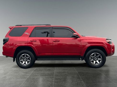 Used 2023 Toyota 4Runner TRD Off-Road Premium image 8