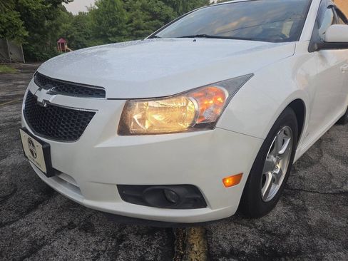 Used 2014 Chevrolet Cruze LT w/ RS Package FWD image 2