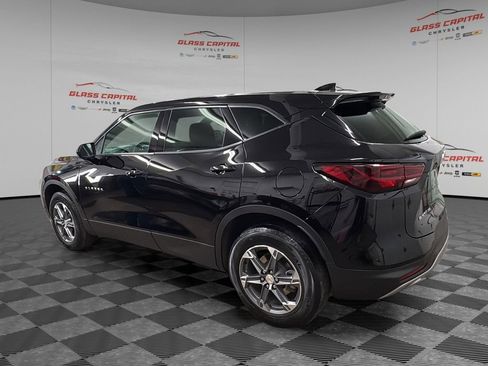 Used 2025 Chevrolet Blazer LT image 5