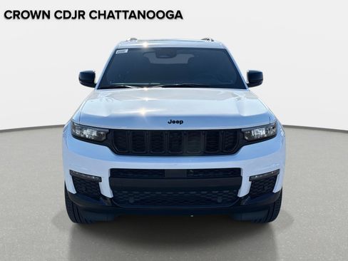 New 2025 Jeep Grand Cherokee L Limited image 9