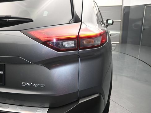 Certified 2023 Nissan Rogue SV AWD/4WD image 12