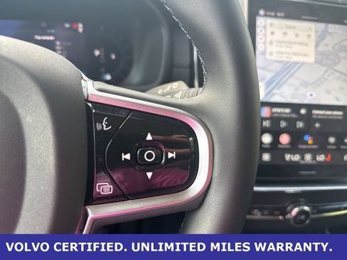Certified 2025 Volvo XC90 B6 Plus image 25