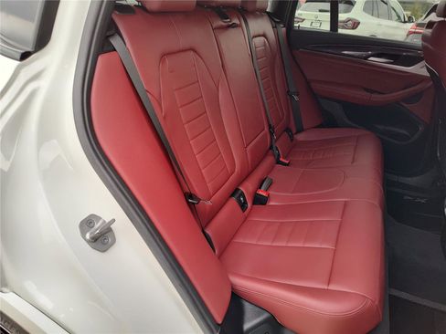 Certified 2024 BMW X4 M40i w/ Premium Package image 26