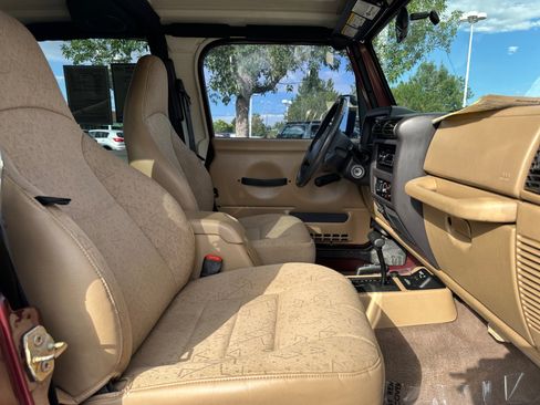 Used 2001 Jeep Wrangler Sport AWD/4WD image 25