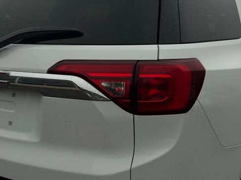 Used 2019 GMC Acadia SLT image 10