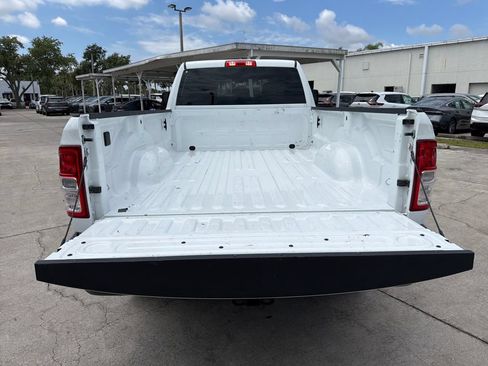 Used 2024 RAM 2500 Big Horn AWD/4WD image 35